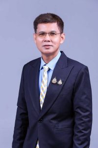 ภาพผู้บริหารกองกลาง ผอ.รัตนฤทธิ์