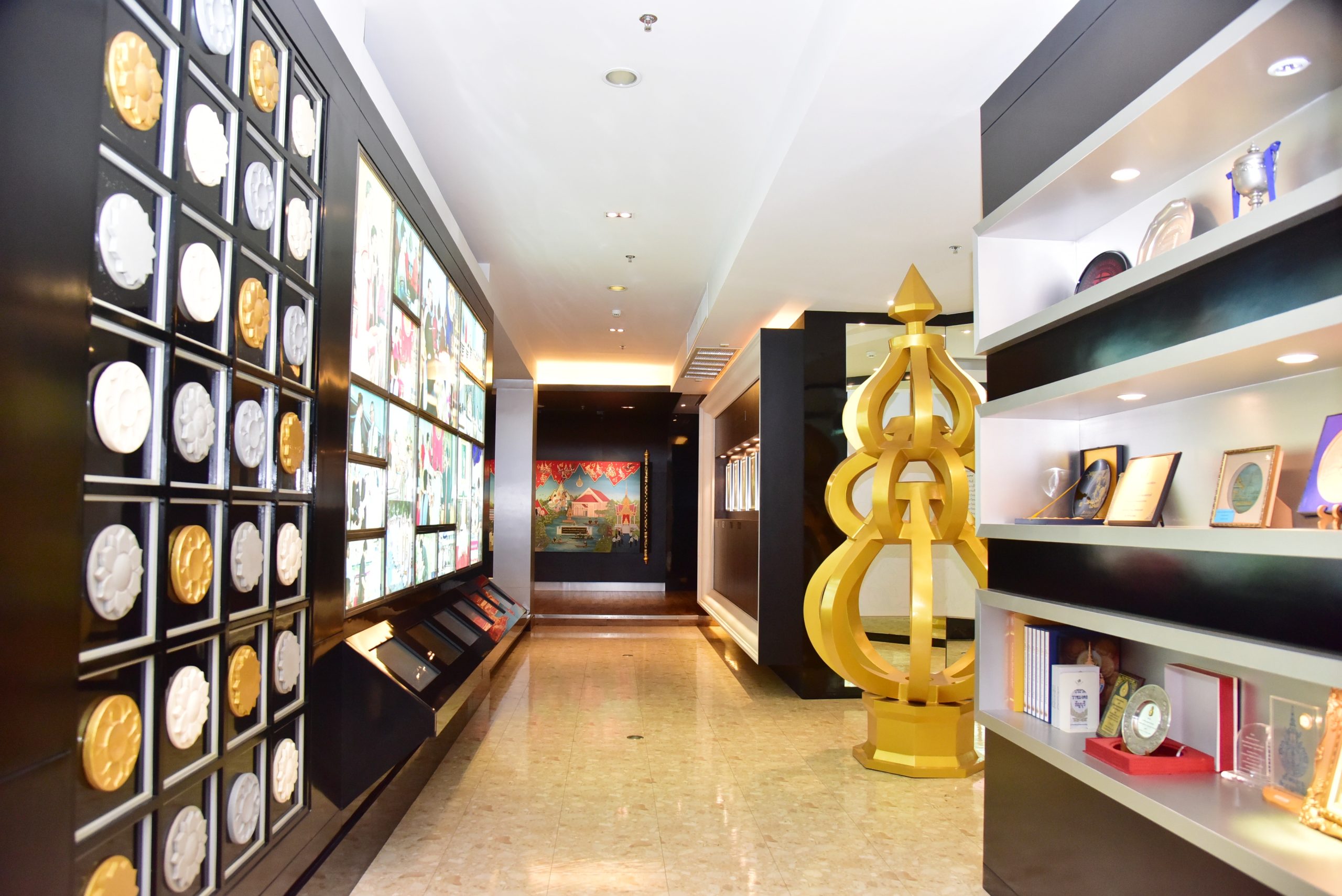 service-หอเกียรติยศ